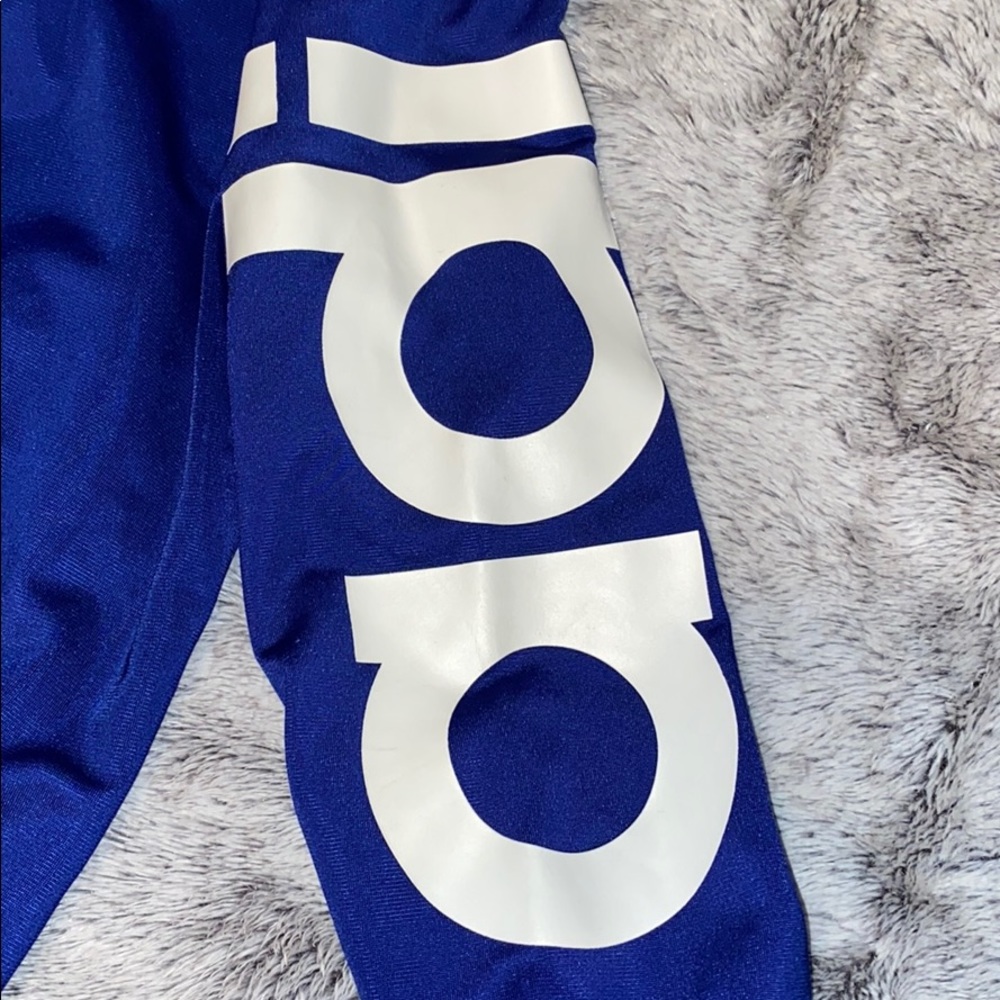 Adidas Jacket 💙 - Picture 4 of 5
